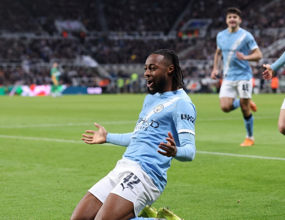 开云体育官网-超值！6500万镑新援带飞曼城 加盟前2场造3球+蝉联MVP 创17年神迹